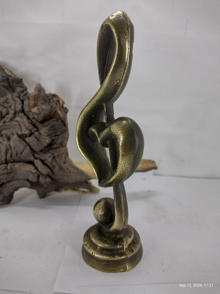 Brass Patina G clef Heart Figurine Statue Decor for Living Room Bedroom Bookshelf Coffe Table, Music Gift Sculpture Accents Decorations