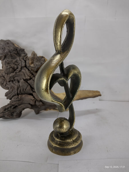 Brass Patina G clef Heart Figurine Statue Decor for Living Room Bedroom Bookshelf Coffe Table, Music Gift Sculpture Accents Decorations